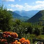 Camping Tipi Avec Terrasse Pour 4 Pers, - Api-1-52-1302 Saint-Sorlin-dʼArves